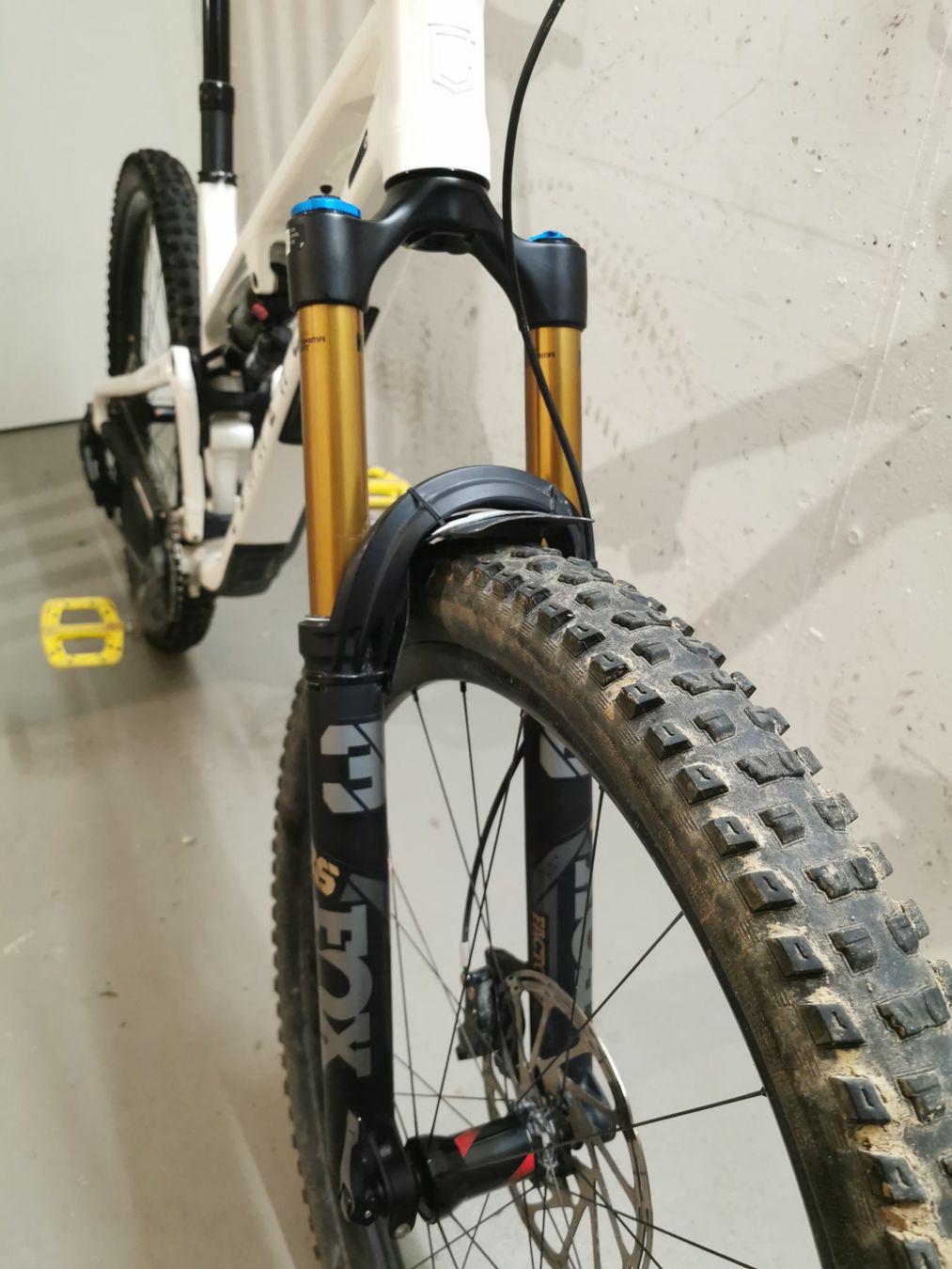Commencal Biciclette: Commencal meta V5 L vtt – Usato da Bulle venduto da iwa_snz5 3