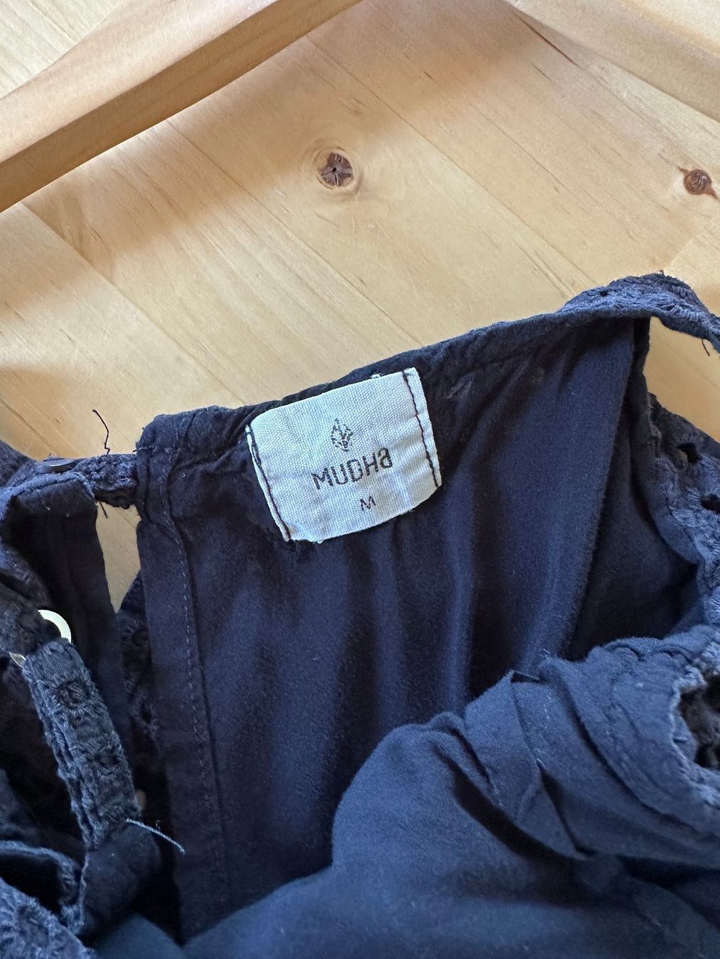Tute: Jumpsuit schwarz – Usato da Zürich venduto da Honeyboo 3