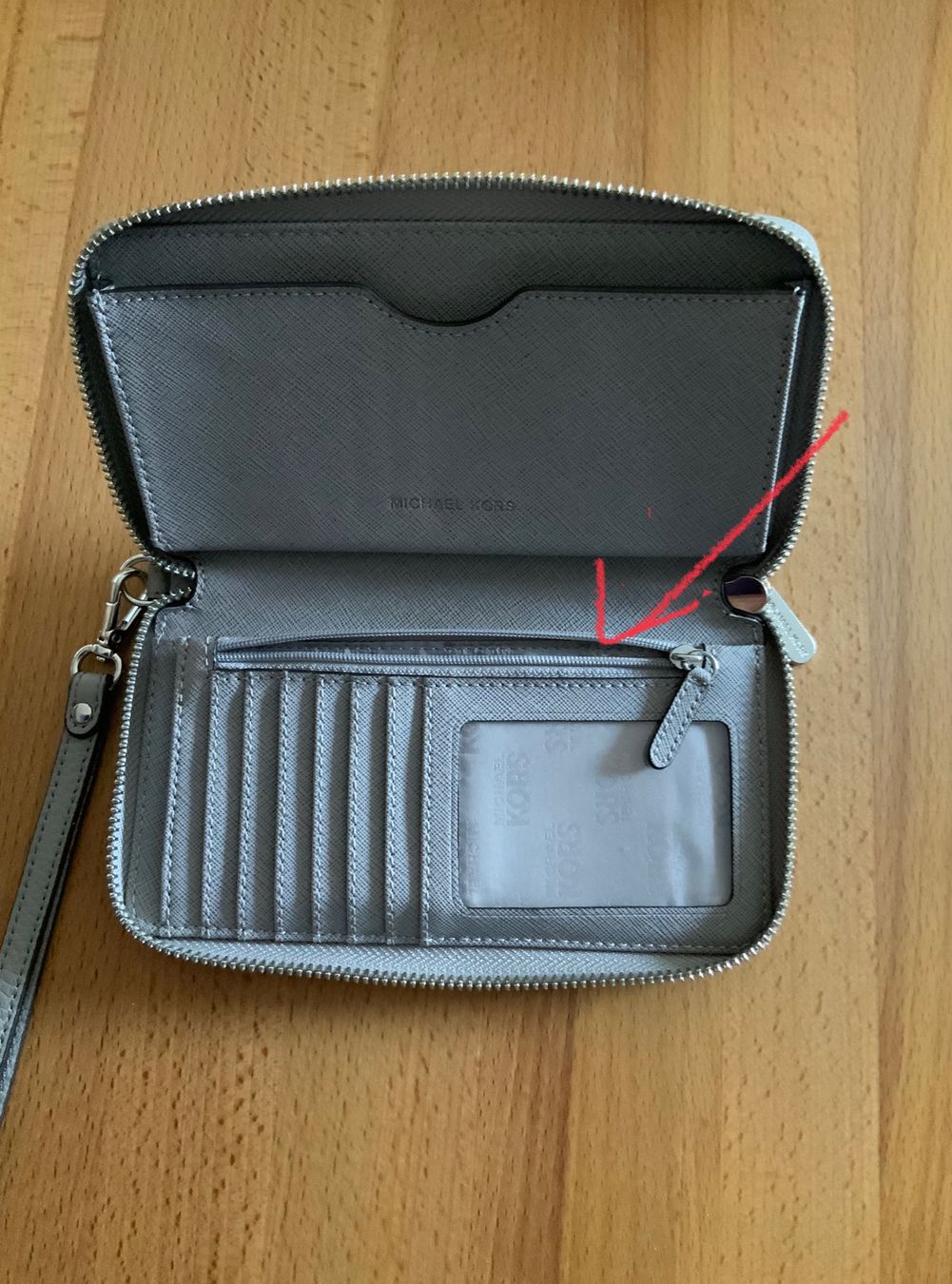 Michael Kors Portamonete: Portmonee, Brieftasche Michael Kors,, neuwertig – Nuovo (secondo la descrizione) da Lufingen venduto da lotzstef 4