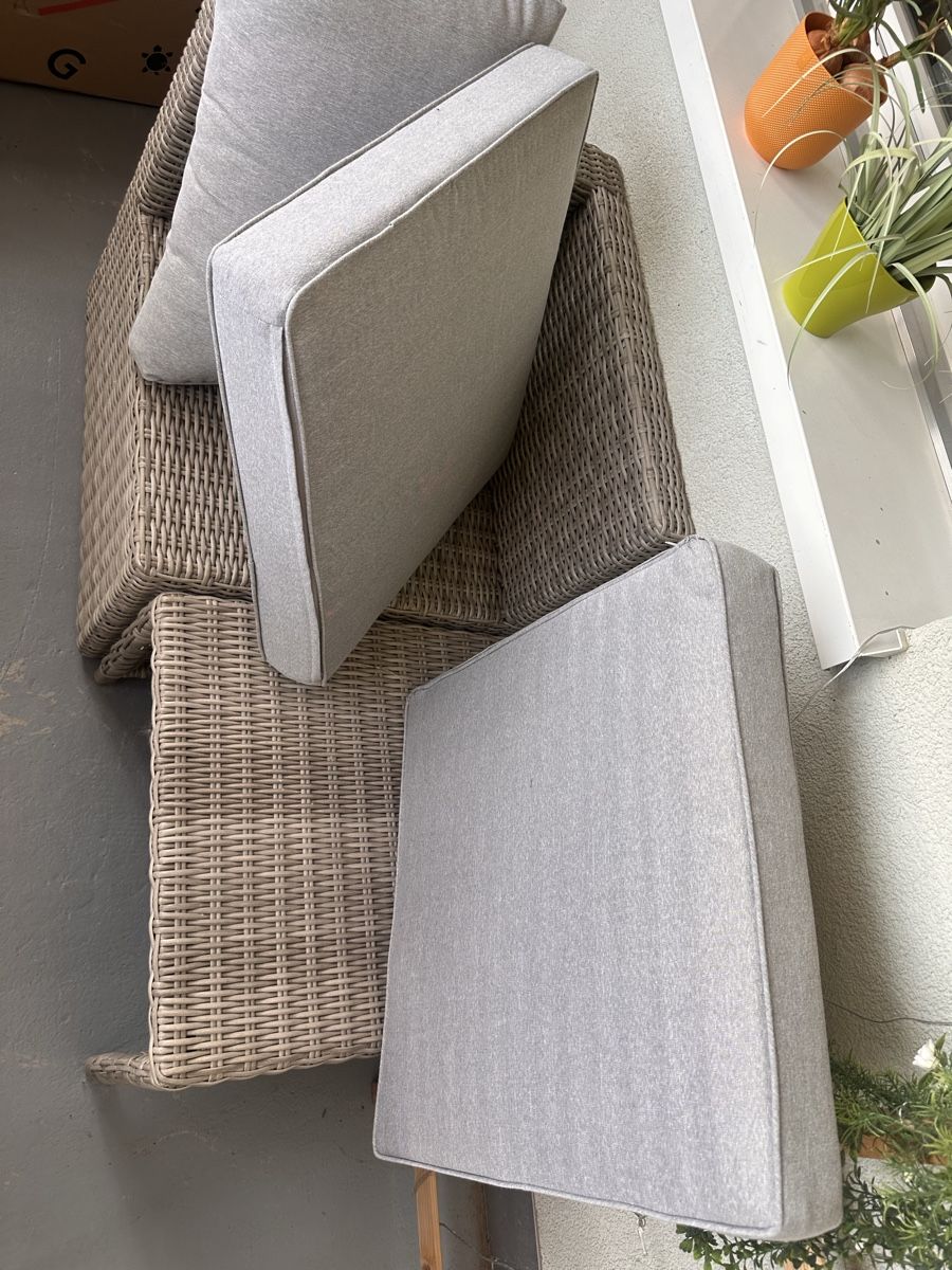 Sessel: Gartenmöbel Lounge Set / Auflagen Grau / 4 Teile  – Gebraucht aus Gränichen von krz_lth9 4