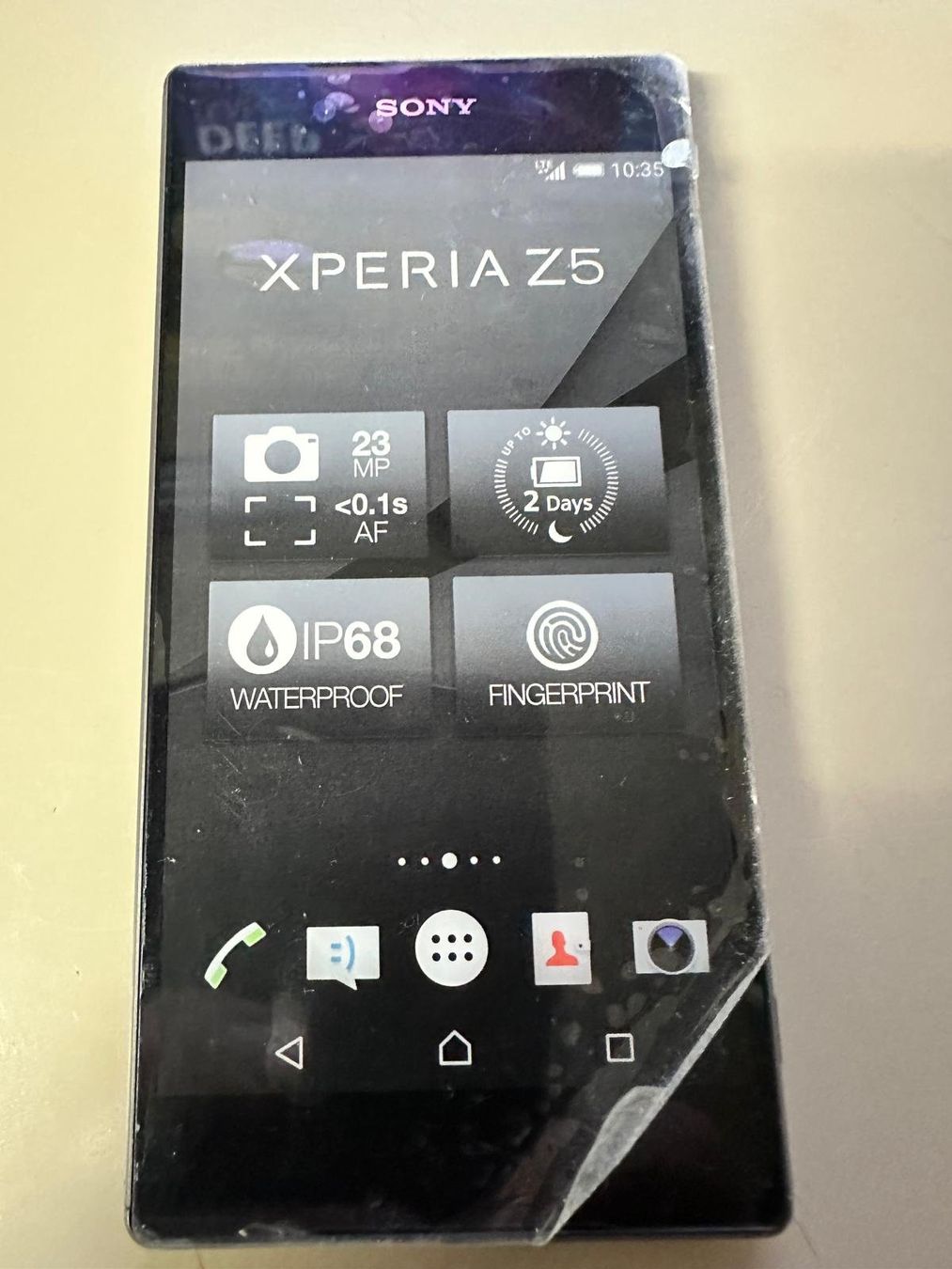 Sony Telefoni cellulari / Smartphones: Sony Xperia Z5 - Top Smartphone  Atrappe – Nuovo (secondo la descrizione) da thörishaus venduto da kukuk11