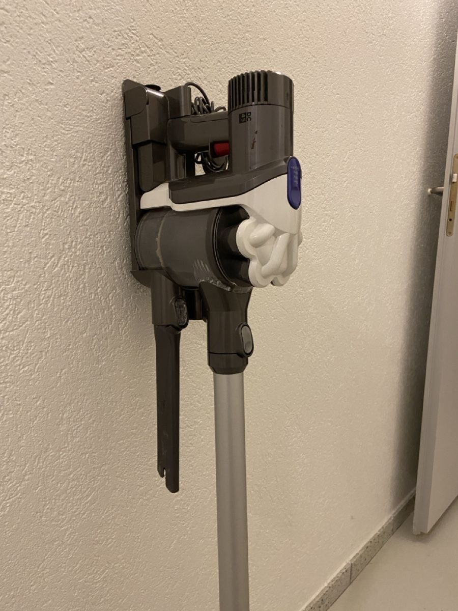 Dyson Aspirateurs & Accessoires: Dyson Staubsauger DC45 – Défectueux à Hinwil par haneschgo88 1
