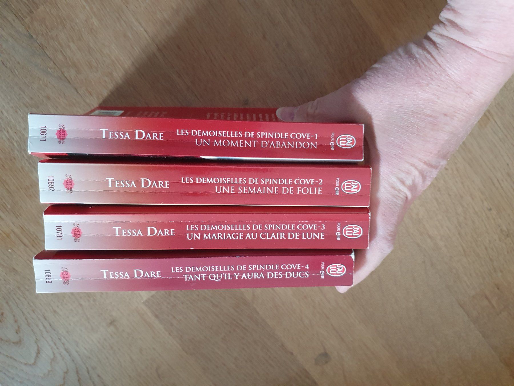 Libri: 7 romans de Tessa Dare – Usato da Oftringen venduto da papillon075 2