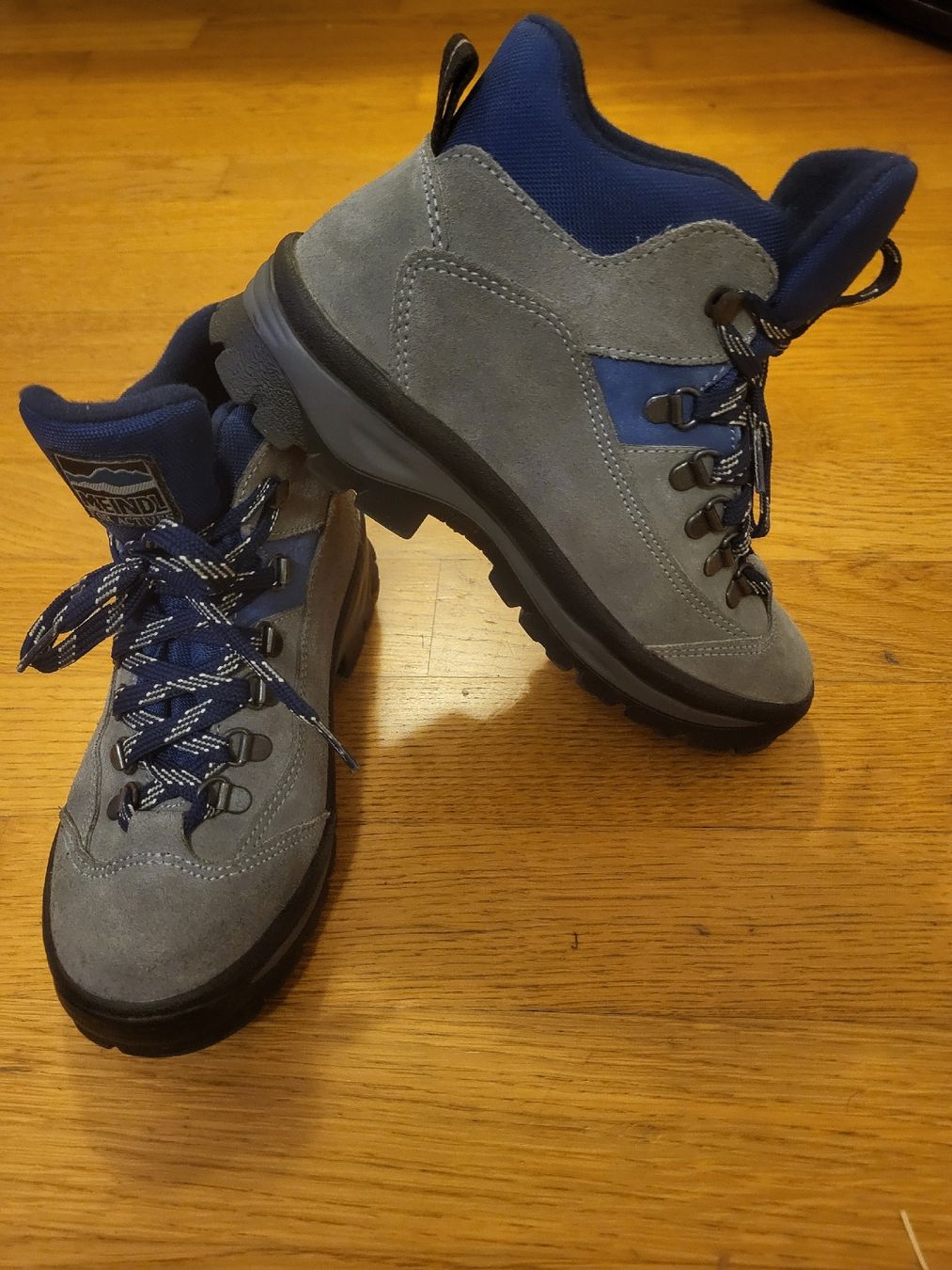 Meindl Scarpe per ragazzi: Meindl Wanderschuhe für Kinder grösse 35 – Nuovo (secondo la descrizione) da Birmenstorf AG venduto da dou_w2ts 4