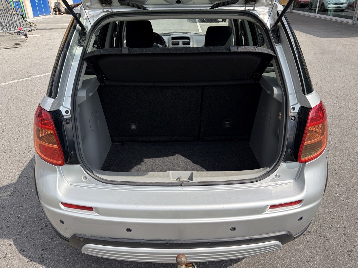 Suzuki Autos: Suzuki SX4 1.6l 4x4 – D'occasion à Brienz BE par mar_582m 9