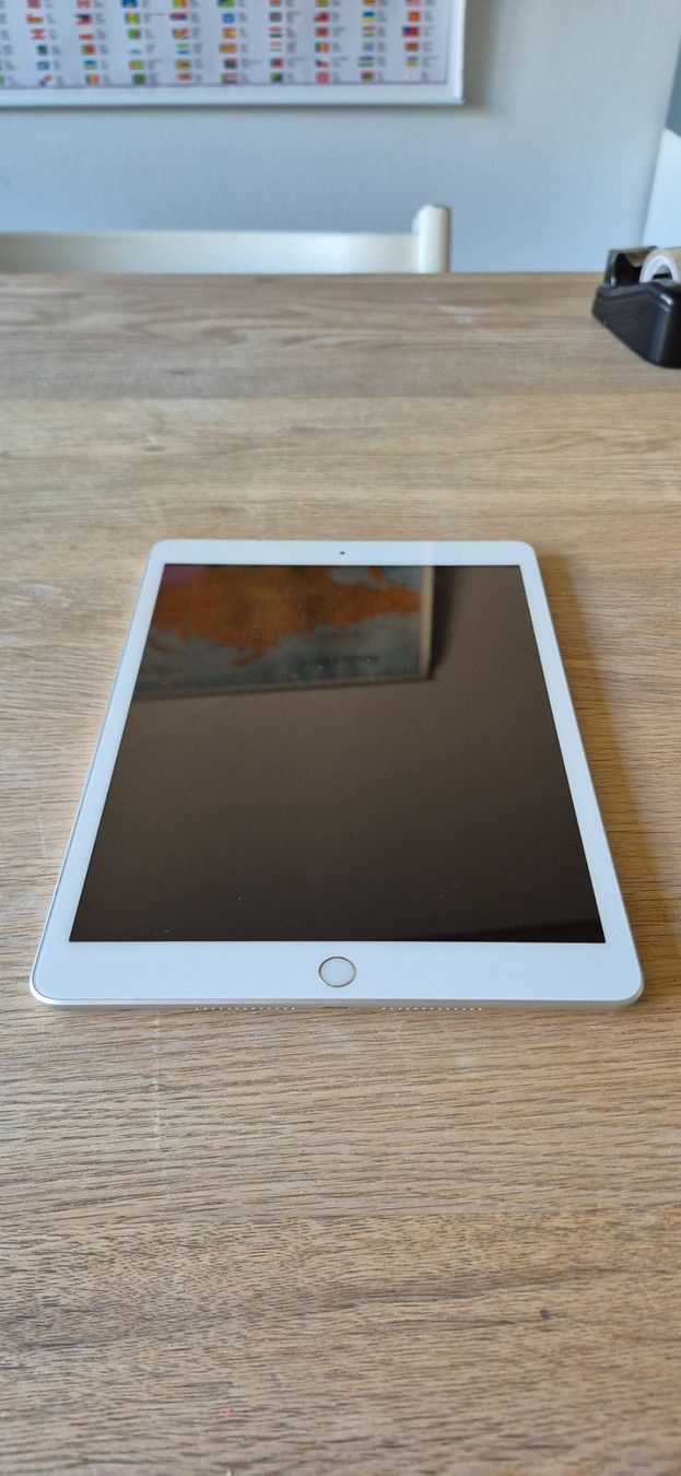 Apple Tablettes PC: Ipad – D'occasion à Zürich par 8048