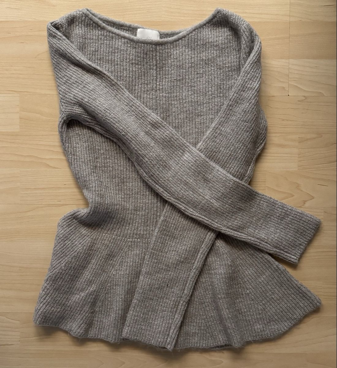 H&M Pullover & Sweatshirts: Pullover H&M gerippt beige Grösse S – Neu (gemäss Beschreibung) aus Tuggen von jess_gls06