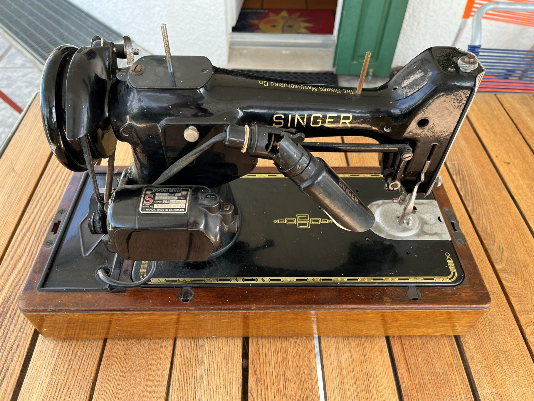 Singer Machines à coudre: Singer Nähmaschine, Oldtimer – Défectueux à Wettingen par andreas5 1