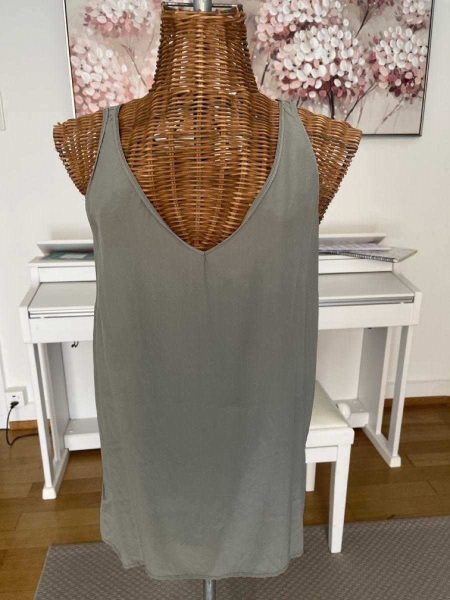 Falconeri Tops: FALCONERI Seidentop, M – Gebraucht aus Solothurn von Bobesch08