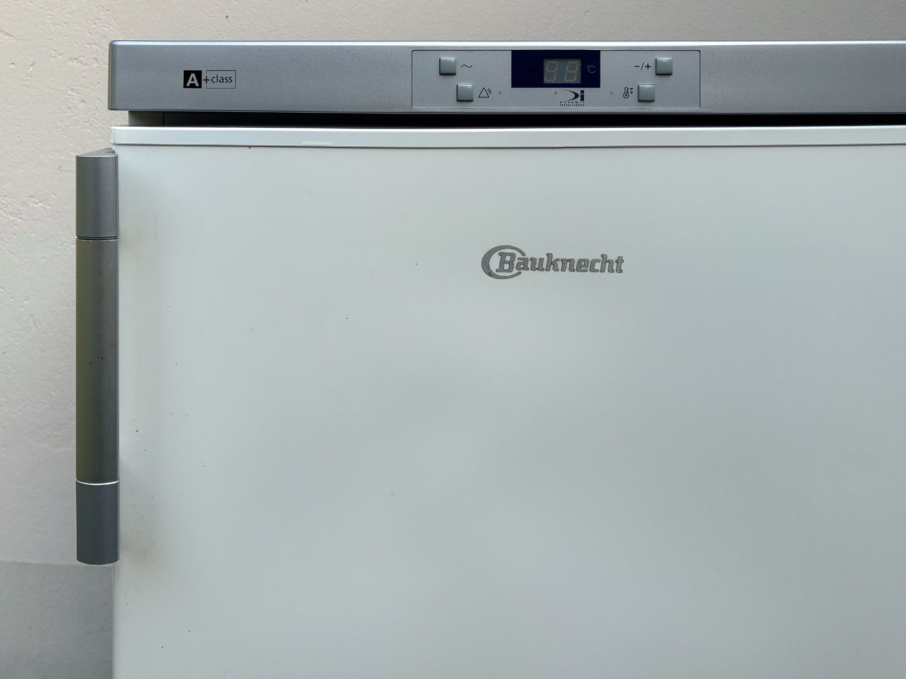 Bauknecht Congelatori: Bauknecht Gefrierschrank Energieklasse A+ – Usato da Winterthur venduto da m_photo