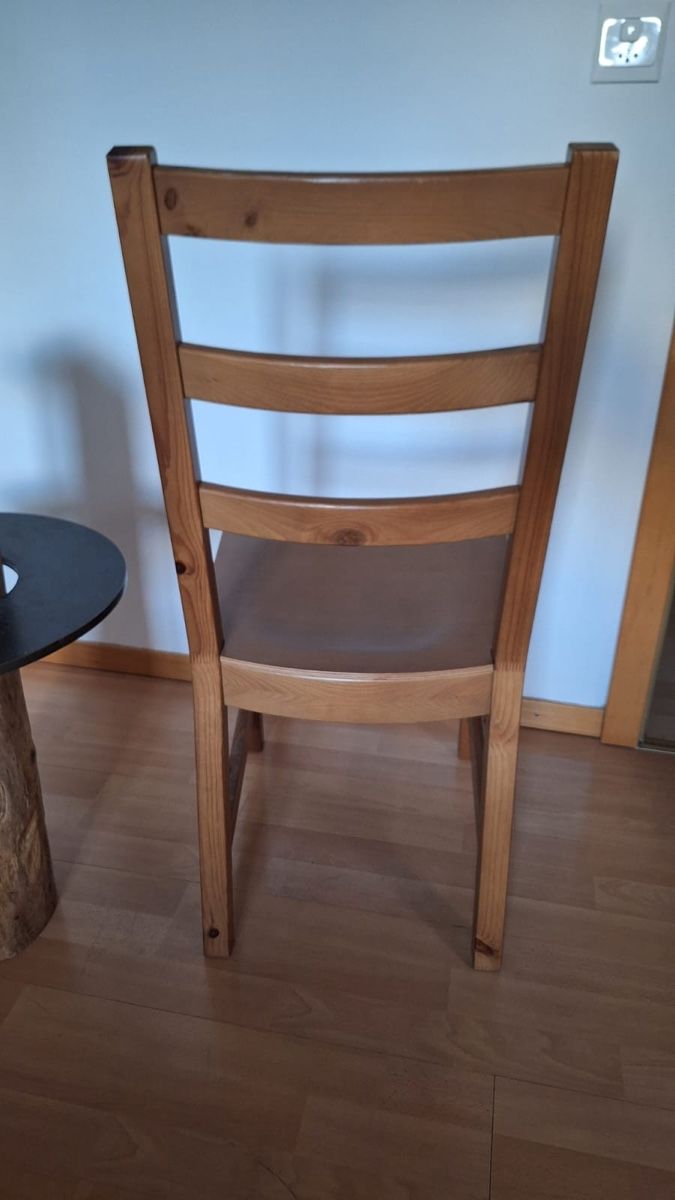 Ikea Chaises: Stuhl IKEA Nordviken, Kiefer, Antikbeize – D'occasion à Römerswil LU par Icehead 2