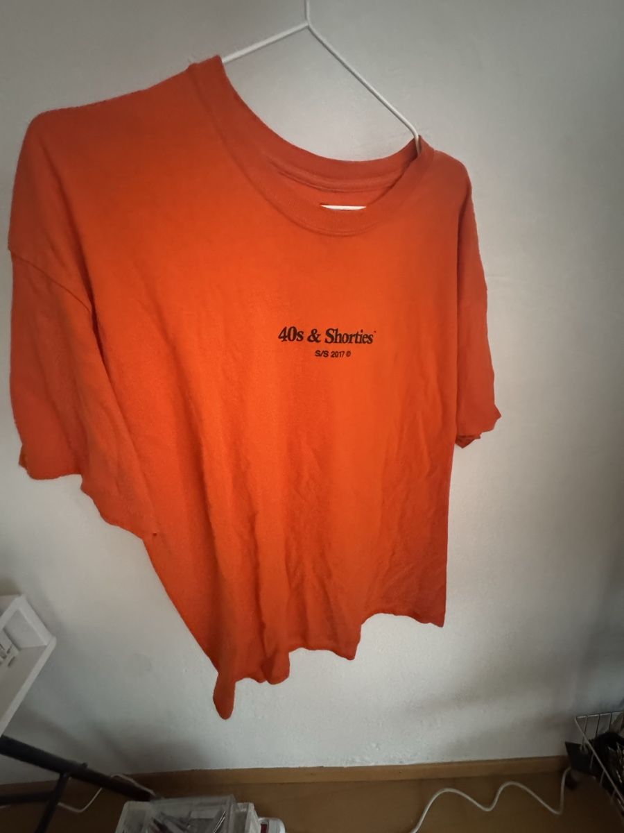T-Shirts: Orange Tshirt – Gebraucht aus Zürich von Malamiri