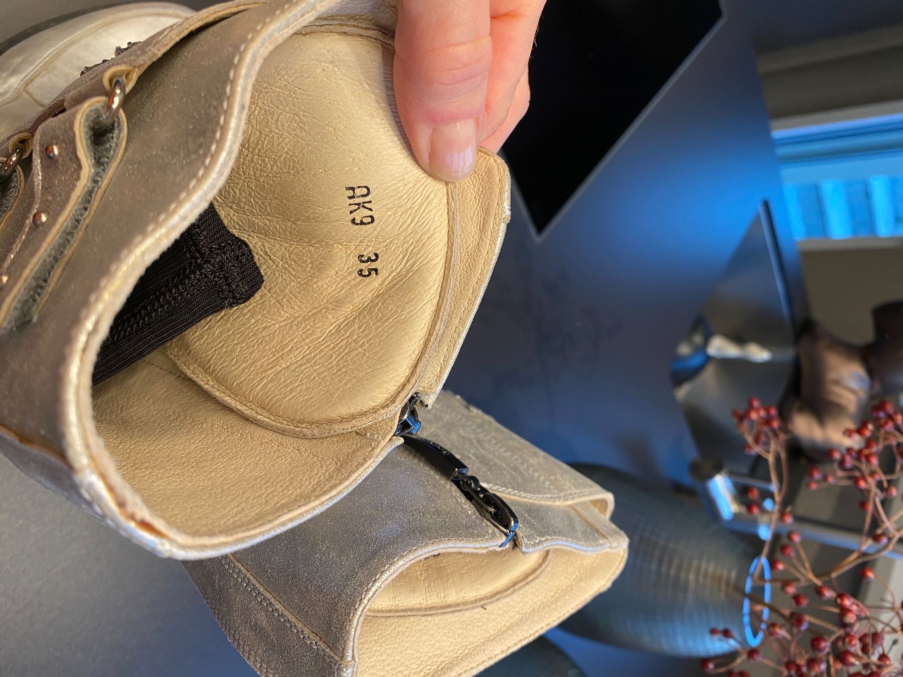 Scarpe da donna: Paciotti Stiefel, Gr. 35, silbern, neu – Usato da Wermatswil venduto da FEDN 5
