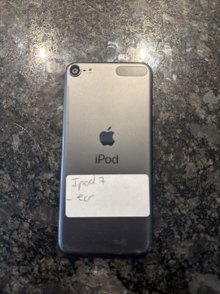 Apple Lettore multimediale portatile: iPod 7e génération 32go pas d’iCloud  – Difettoso da Yverdon-les-Bains venduto da ame_7f2x 1
