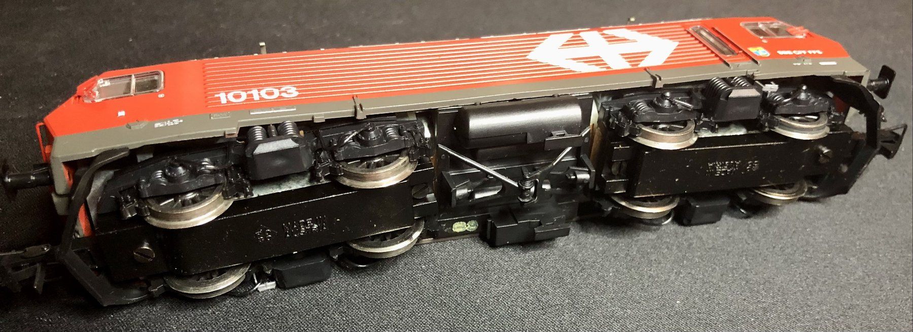 Roco Modellini di ferrovie: Roco CFF Re 4/4 IV 10103 analog – Usato da Epesses venduto da Digi-train 5
