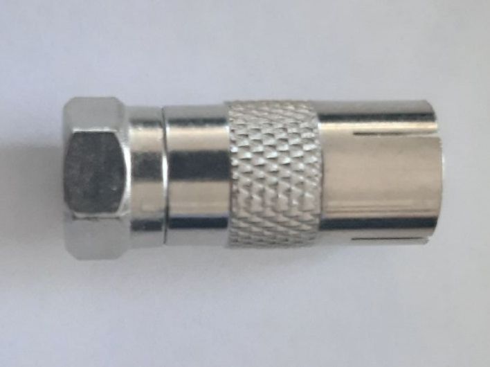 Radiocomunicazione: DAB+ Antenne mit Magnetfuss 170-240 MHz – Usato da Wila venduto da myquaso 5