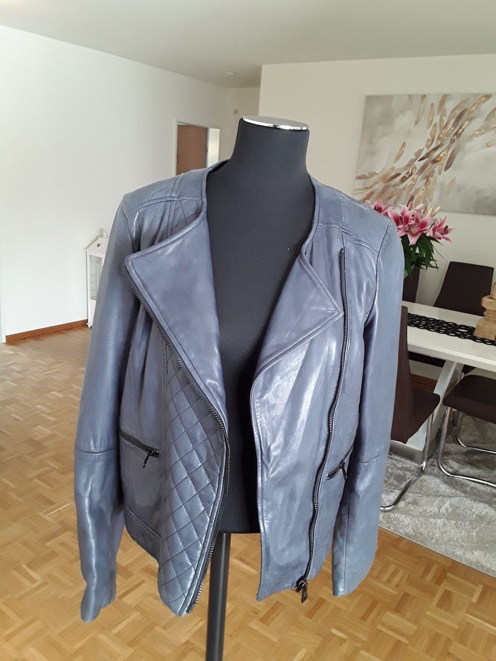 Giacche: Leder jacke – Usato da Brugg AG venduto da Ljubinka0410 2