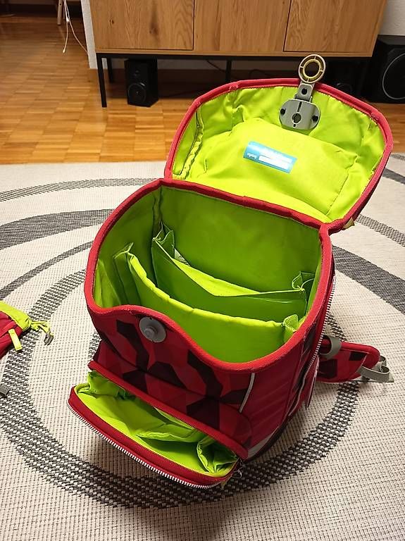 Ergobag Kindertaschen: Ergobag Schulthek Set – Gebraucht aus Uster von soson77 2