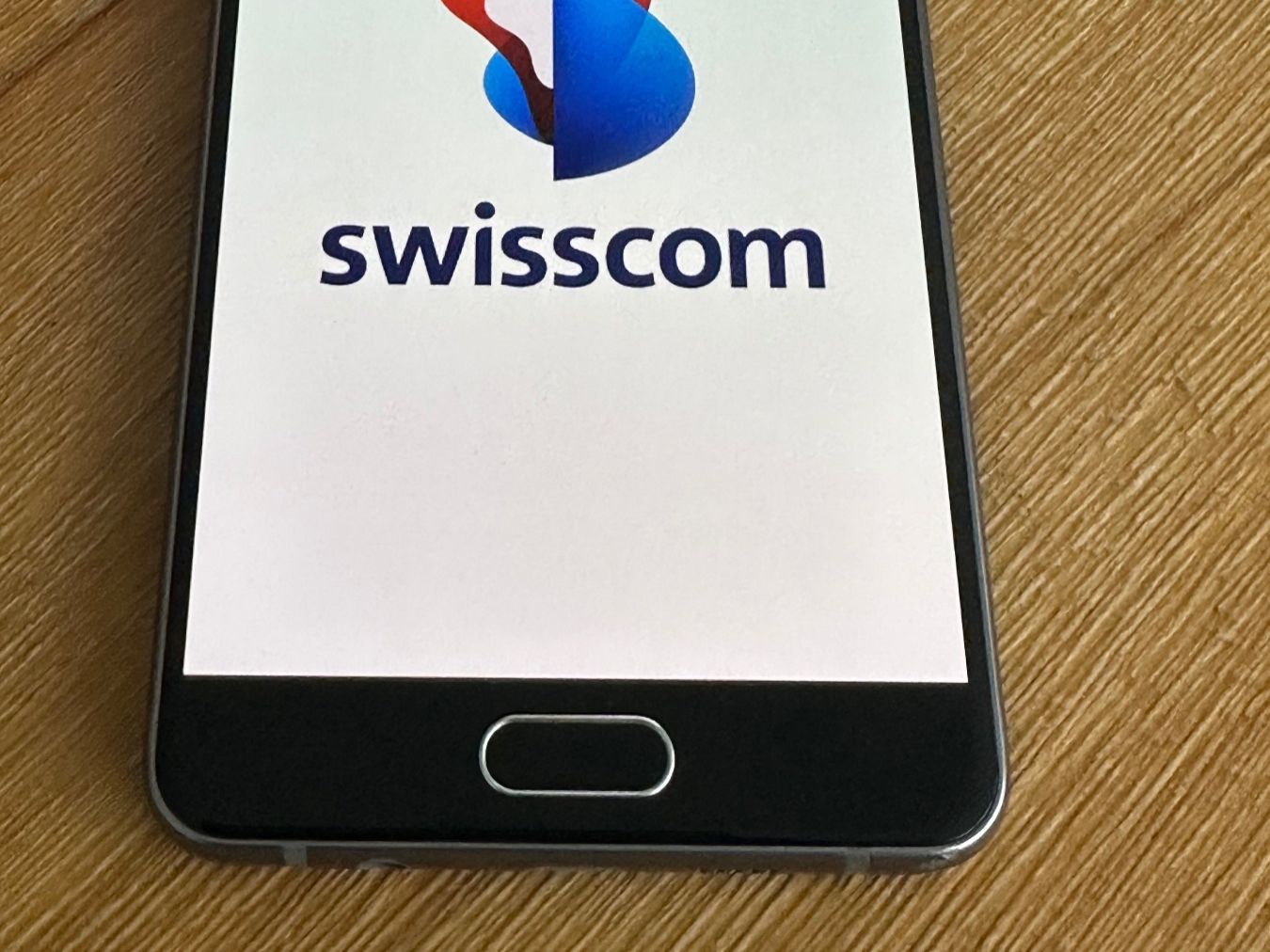 Samsung Telefoni cellulari / Smartphones: Smartphone Samsung Galaxy A5 gebraucht – Usato da Schocherswil venduto da Bronco17 8