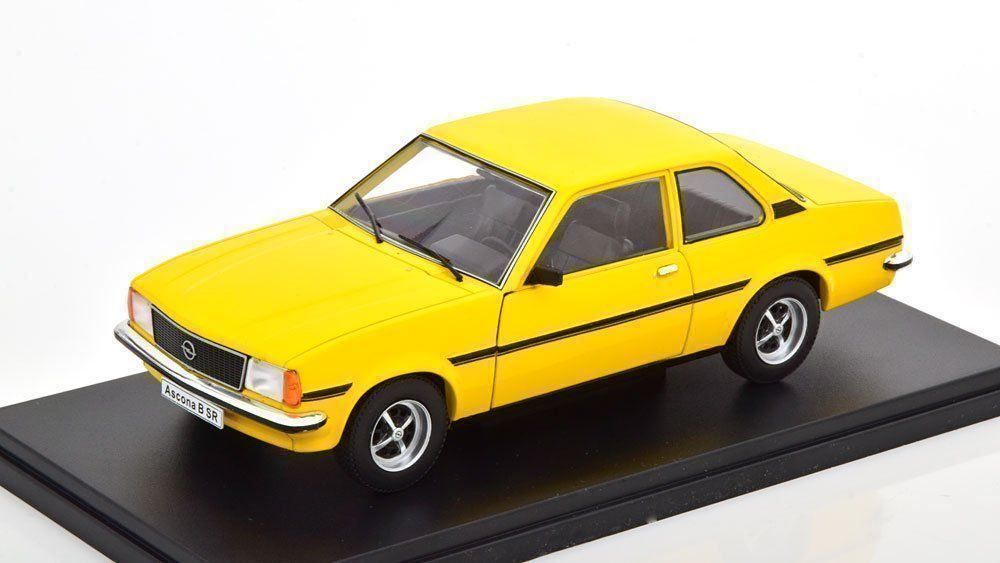Opel Modellini d'auto: OPEL ASCONA 1.9 SR 1975 1:24 HACHETTE – Nuovo e nell'imballaggio originale da Suhr venduto da Moebelsiralfred
