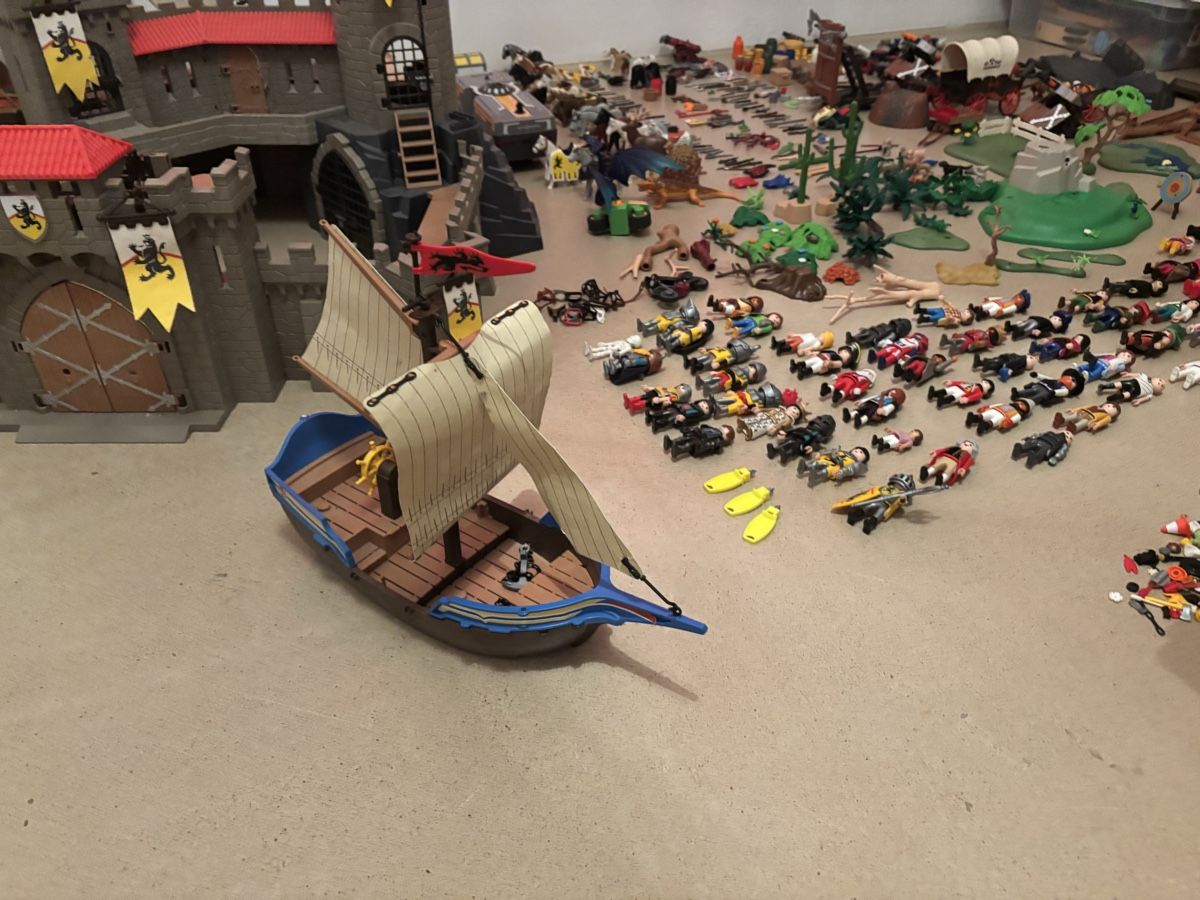 Playmobil Jouets: Enorme collection playmobil – D'occasion à Pampigny par pq1_7r9w 3