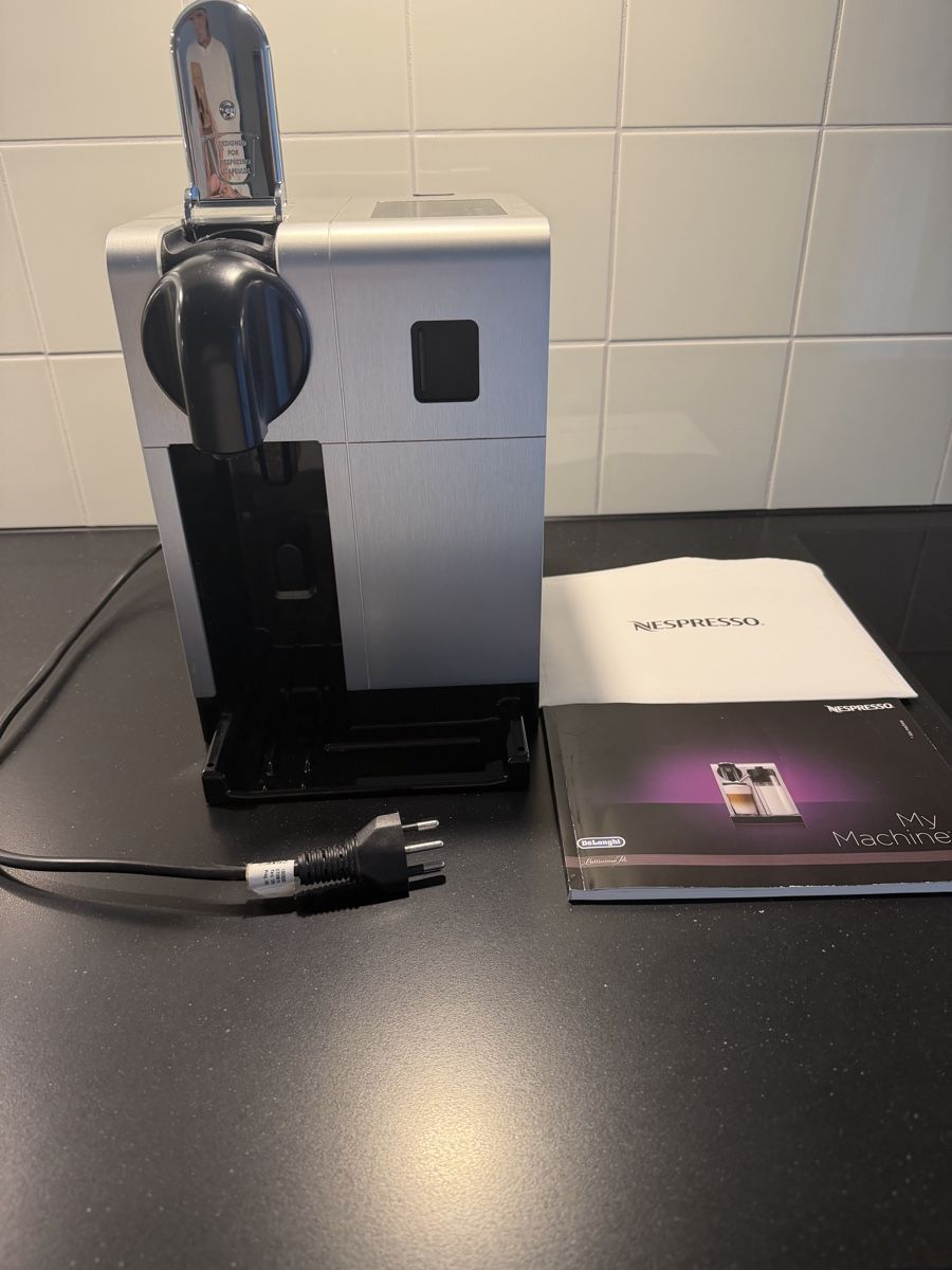 Nespresso Kaffeemaschinen & Espressomaschinen: Nespresso Lattissima Pro – Gebraucht aus Zürich von Ta-Nia 6