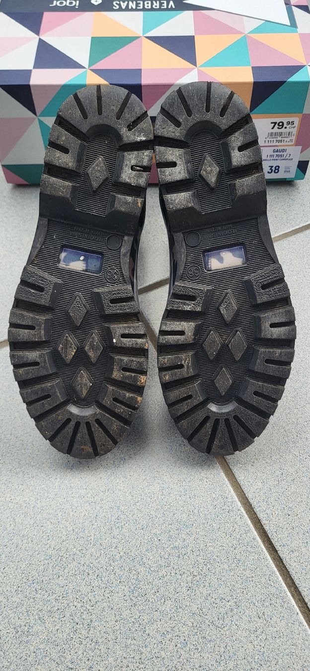 Scarpe da donna: Gummistiefeln Verbenas 38 – Usato da Oberwil BL venduto da Manue1974 3