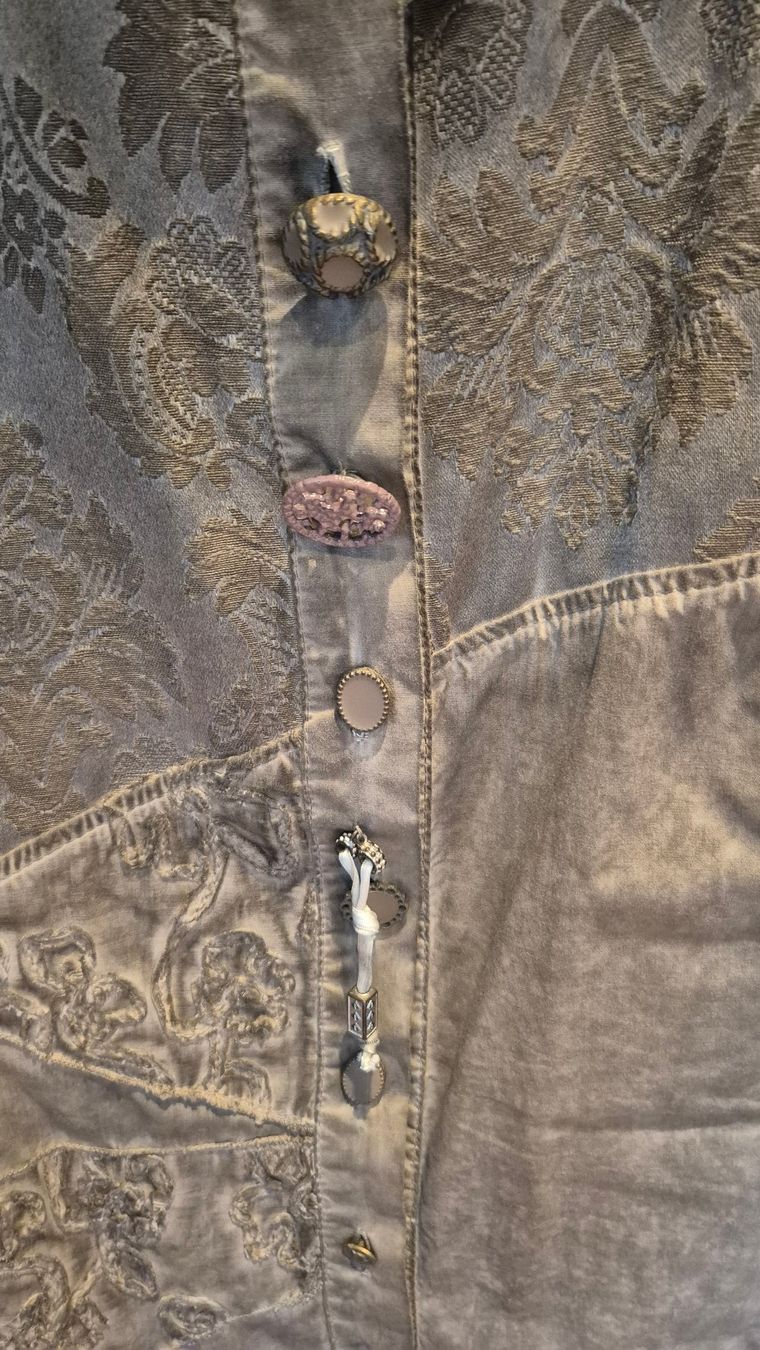 Elisa Cavaletti Camicette: Elisa Cavaletti Bluse, sehr edel, Gr. 36/38 – Usato da Waltenschwil venduto da Justinli 1