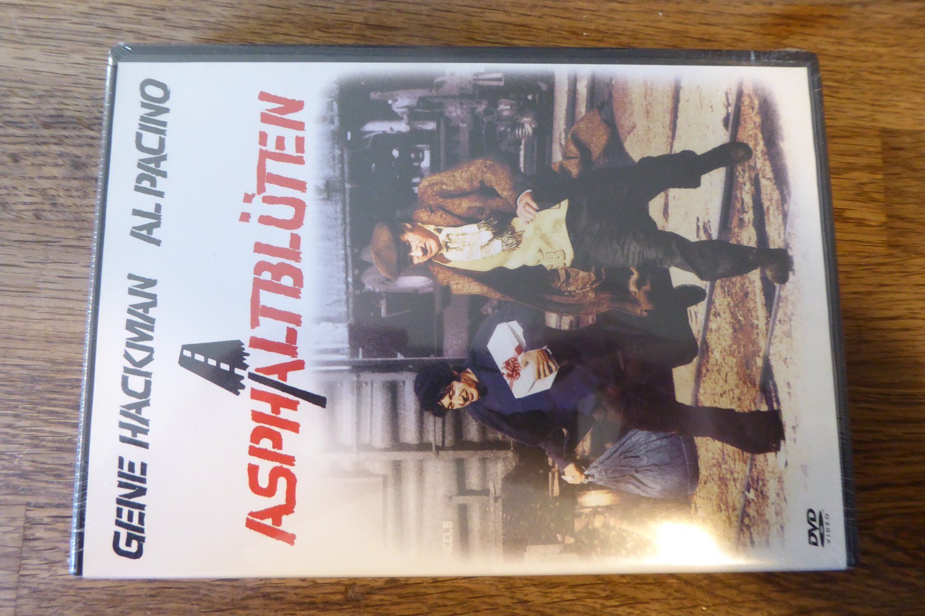 Tutti i DVDs: DVD Asphaltblüten Pacino Hackman – Nuovo e nell'imballaggio originale da Allschwil venduto da Summelsarium