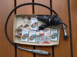 Dremel mit viel Zubehör