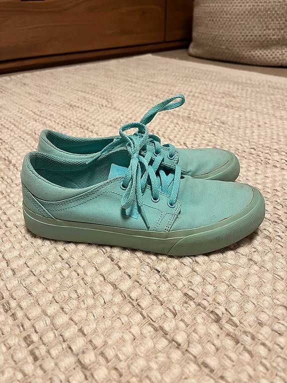 DC shoes Scarpe da uomo: DC Skateboard shoes, EU 38.5 – Usato da Biberstein venduto da valenm