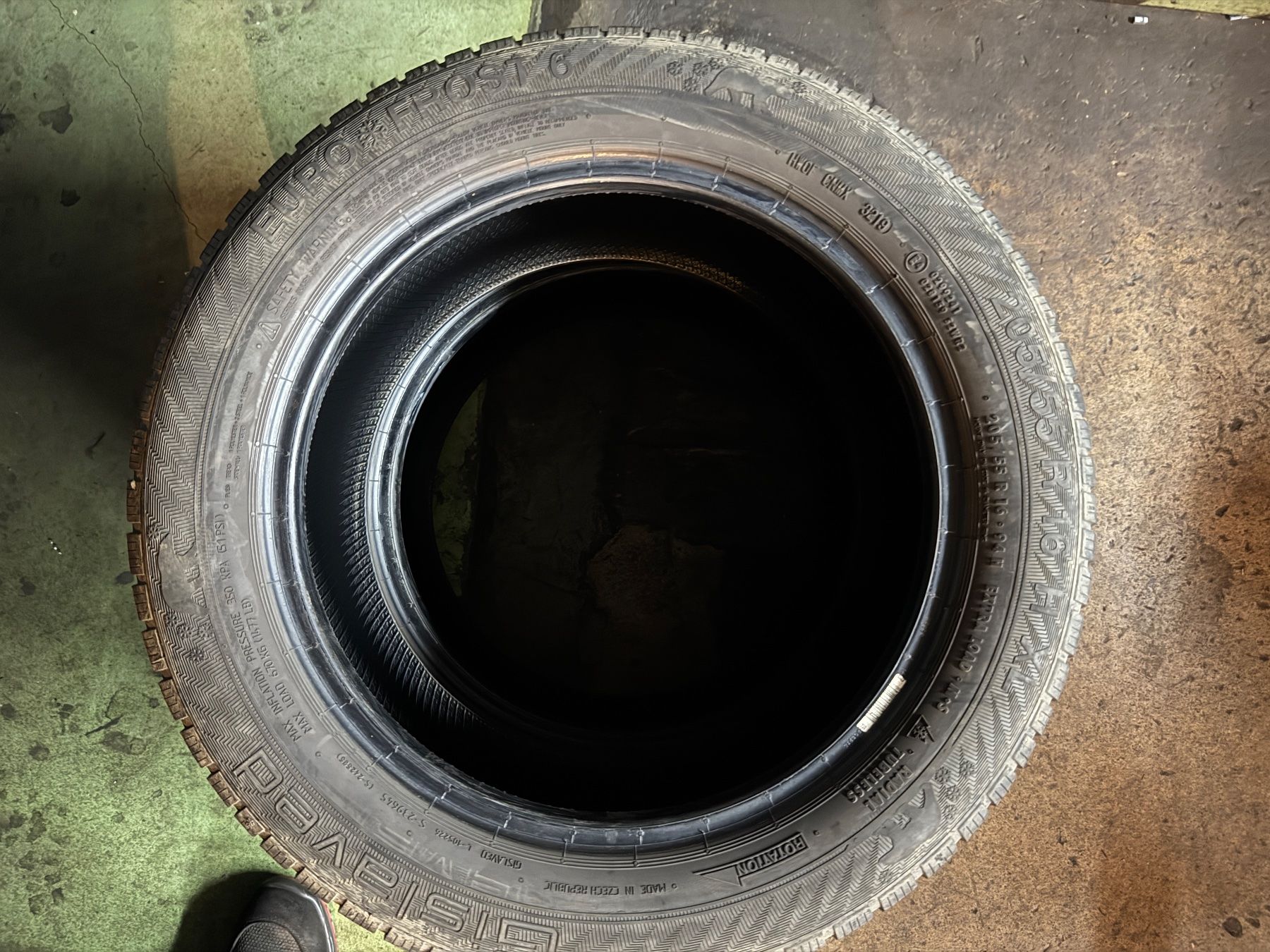 Pneus & Kompletträder: 205/55R16 – Gebraucht aus Widen von Dinero02 1