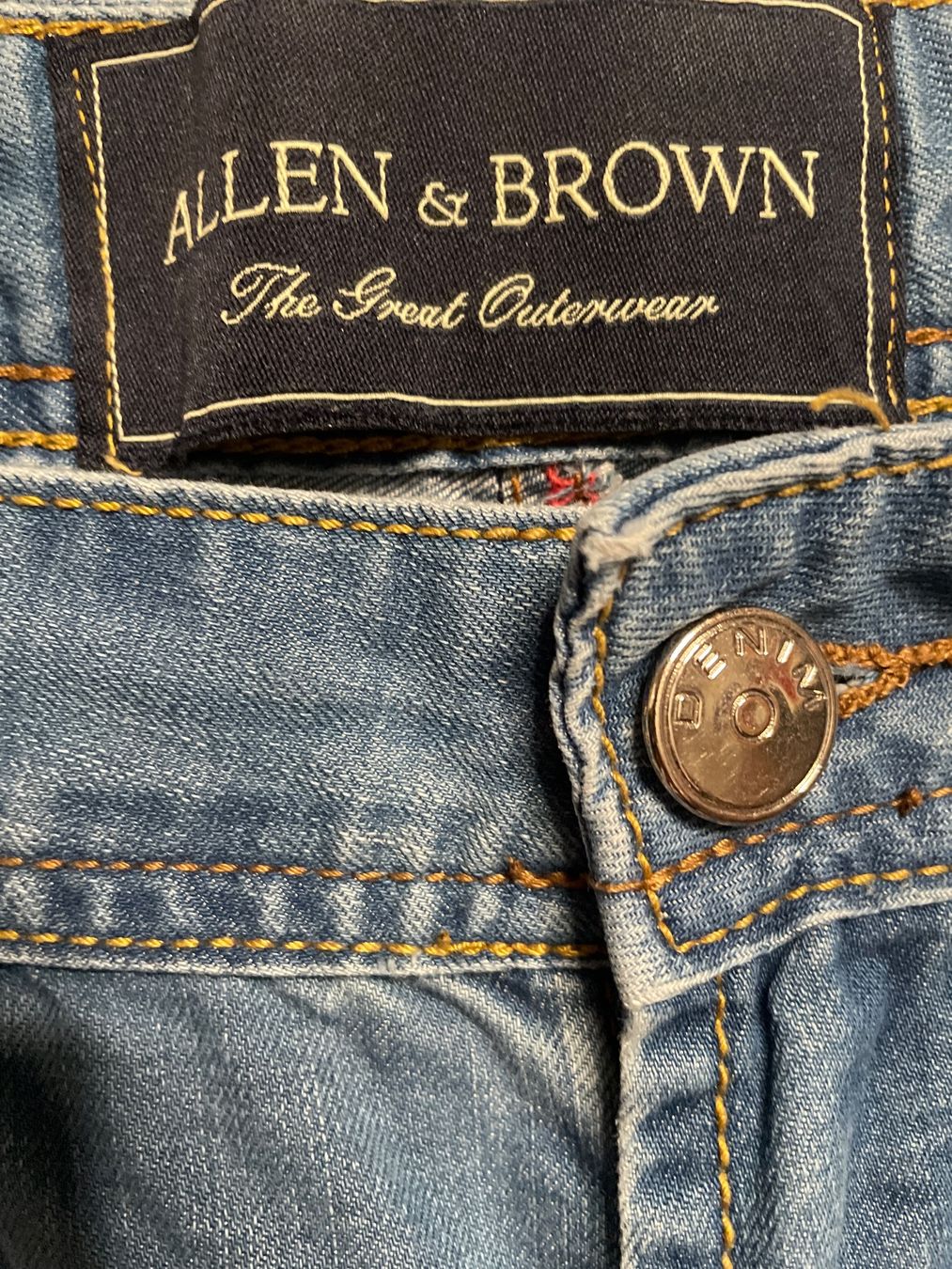 Jeans: Short Jeans Allen & Braun – Usato da Capolago venduto da LA.BOTTEGA 1