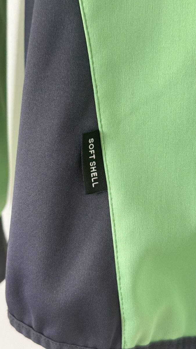 Giacche: Löffel Laufjacke – Usato da Basel venduto da Ubud1 5