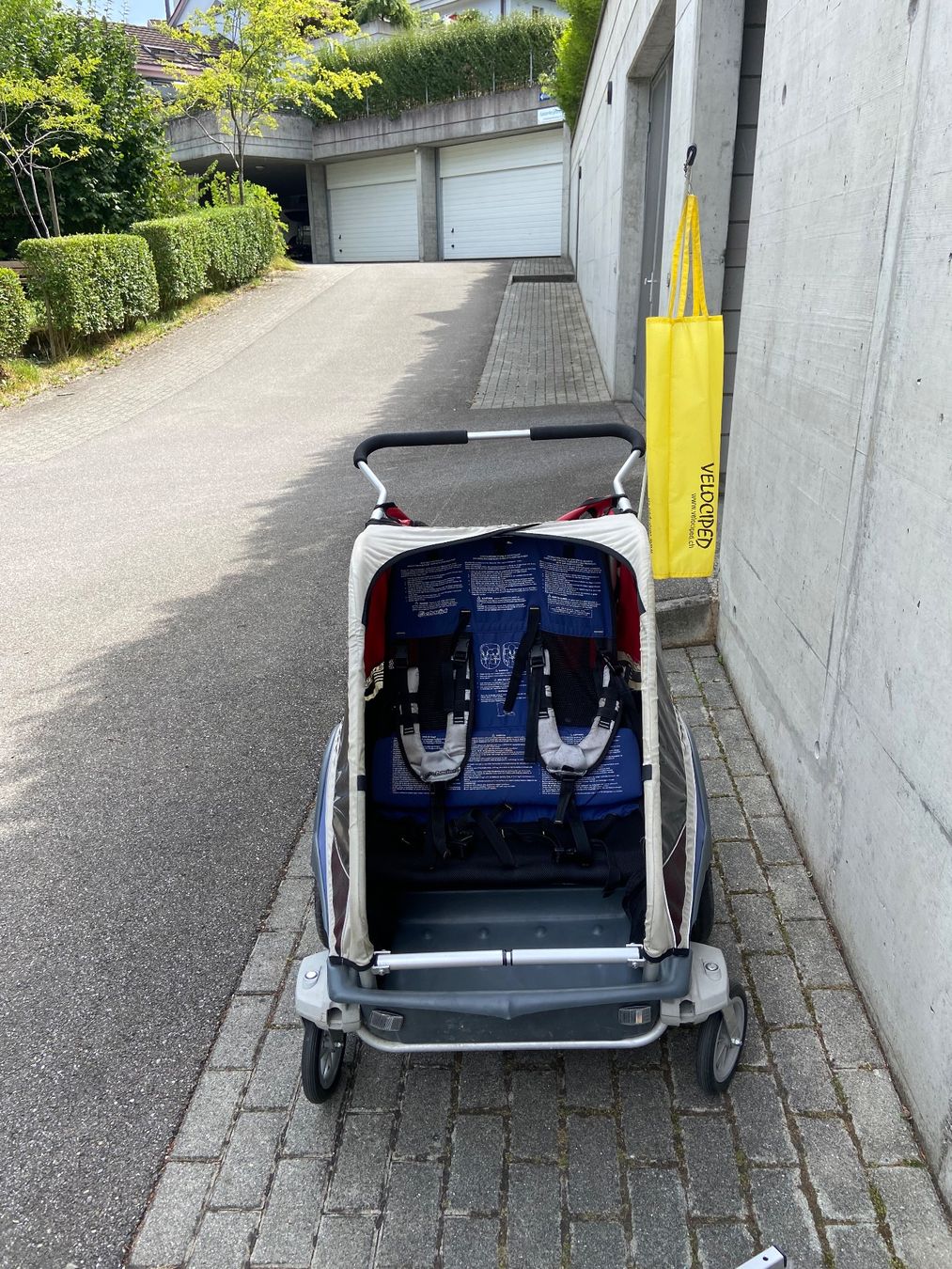 Rimorchi: CHARIOT (THULE) Captain XL – Usato da Adligenswil venduto da Jasimin2