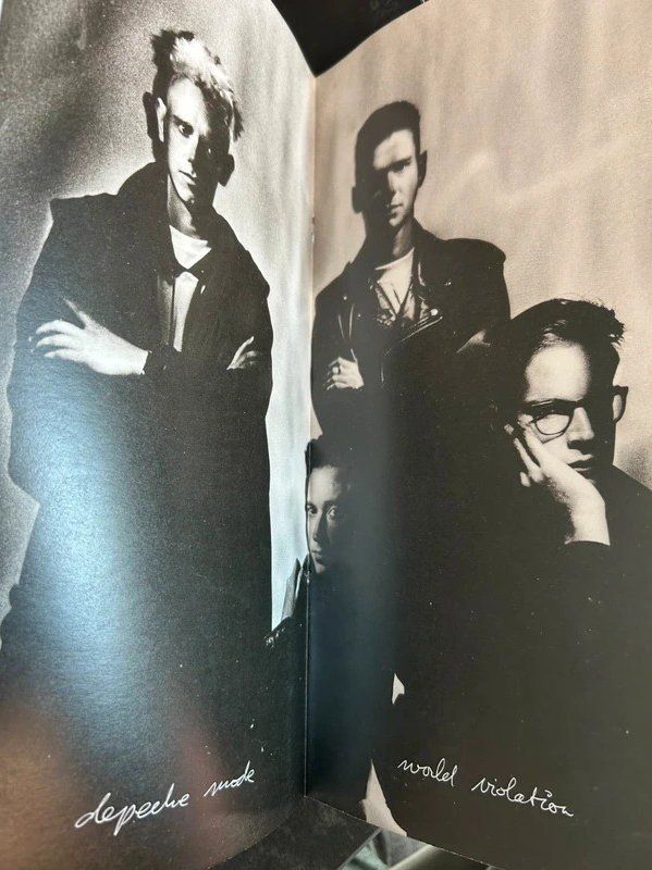 Riviste & Magazine: depeche mode Violator tour programm 1990 – Usato da Paradiso venduto da dep_qf5s 1