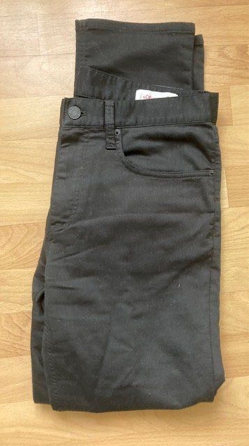 S.Oliver Hosen: Schwarze Hose von S. Oliver, 33/32 – Gebraucht aus Cham von I7I7 1