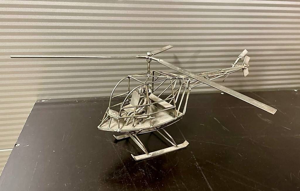 Kit di modellismo & Modellini statici: HELIKOPTER METALL – Usato da Thun venduto da amaretti25
