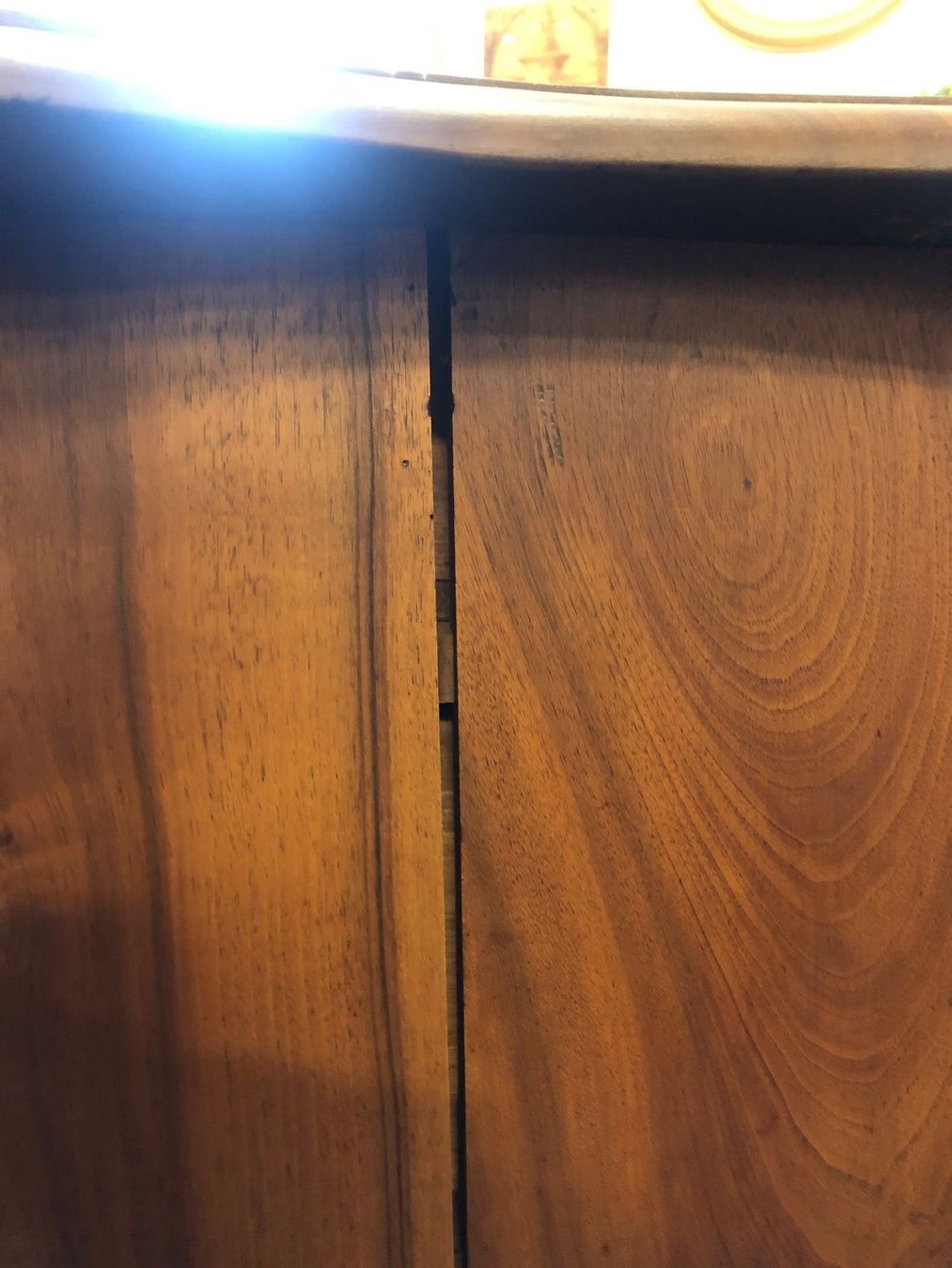 Kommoden: Alte Holz-Kommode mit vier Schubladen – Gebraucht aus Brunnen von Allerwaren 4