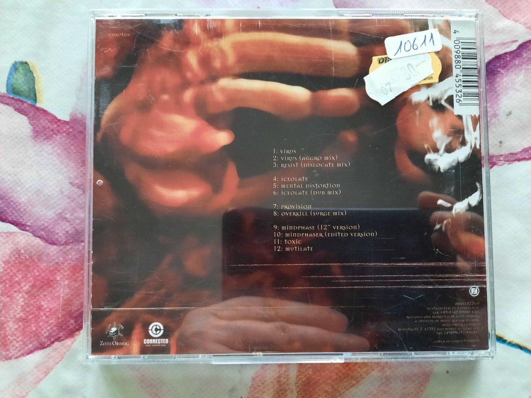 CDs: CD Front line Assembly - The Singles - Four Fit – Gebraucht aus Pully von bro_n52j 1