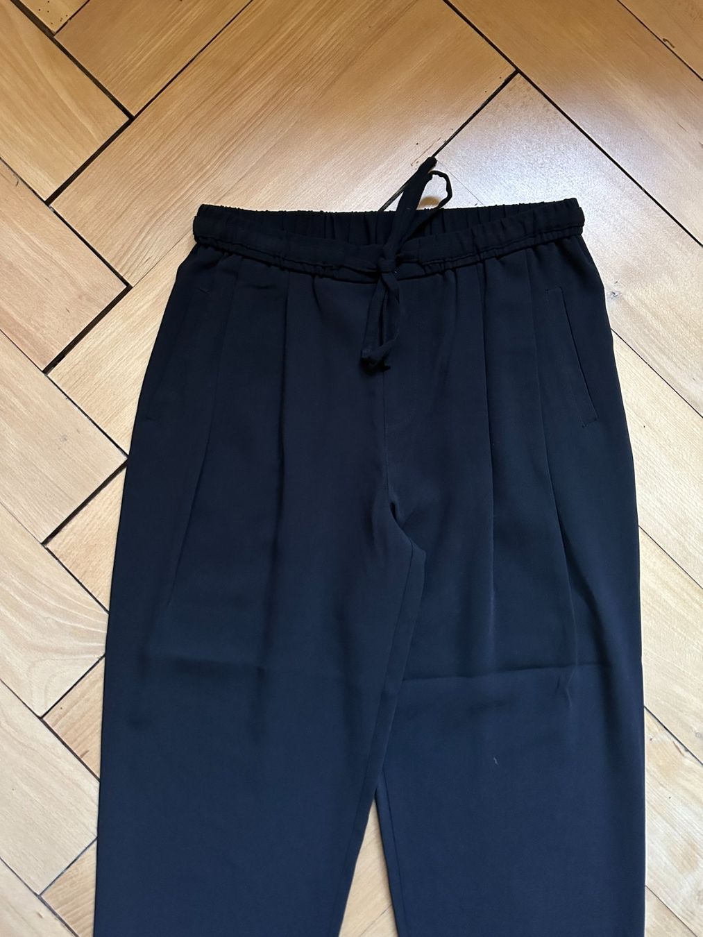 Pantalons: LIGHT BEFORE DARK - Stoffhose schwarz S – D'occasion à Zürich par Diazaio 1