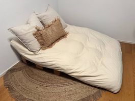 Futon Matratze mit Palette und Zubehör 15cm dick
