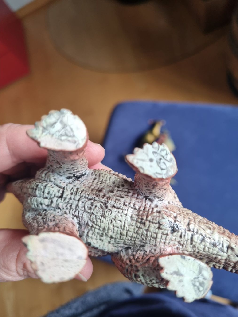 Statuette: Dinosaurer 2 Stk. – Usato da Schmitten FR venduto da giba11 3