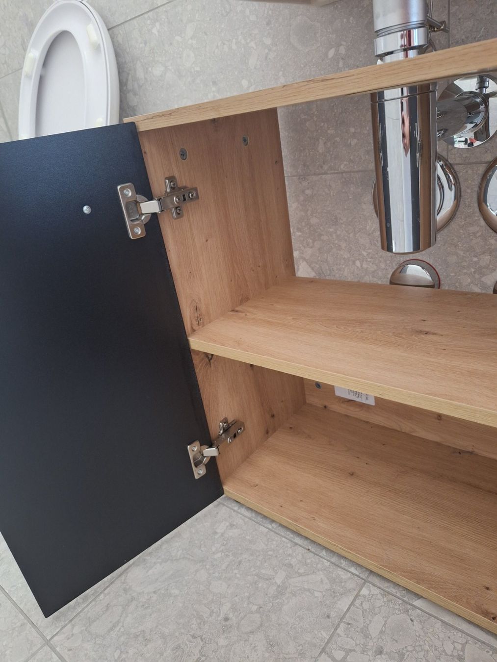Mömax Mobili per bagno: Waschbeckenunterschrank – Usato da Kriens venduto da chant 2