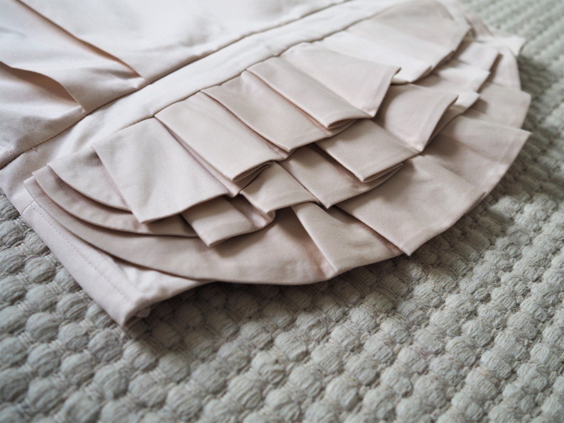 H&M Vestiti: NEU Elegantes Cocktailkleid hellrosé Gr. 38 – Nuovo (secondo la descrizione) da Birmensdorf ZH venduto da pau_j8pr 3