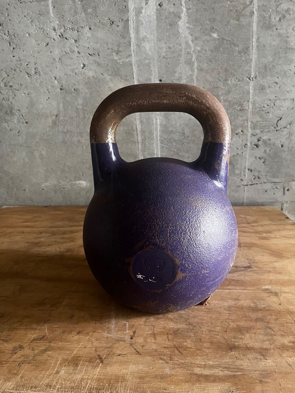 Cross Equip Manubri & Pesi: Competition Kettlebell 20 kg, gebraucht – Usato da Bern venduto da Namira81