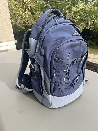 Satch Schulrucksack / Jugendrucksack dunkelblau
