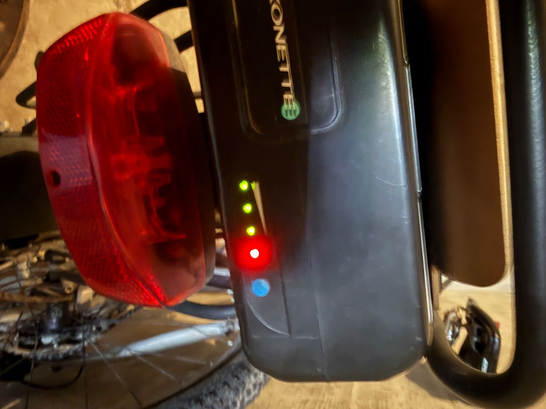 Saxonette Biciclette: Elektro Fahrrad Saxonette – Difettoso da Rheinfelden venduto da Drag89 4