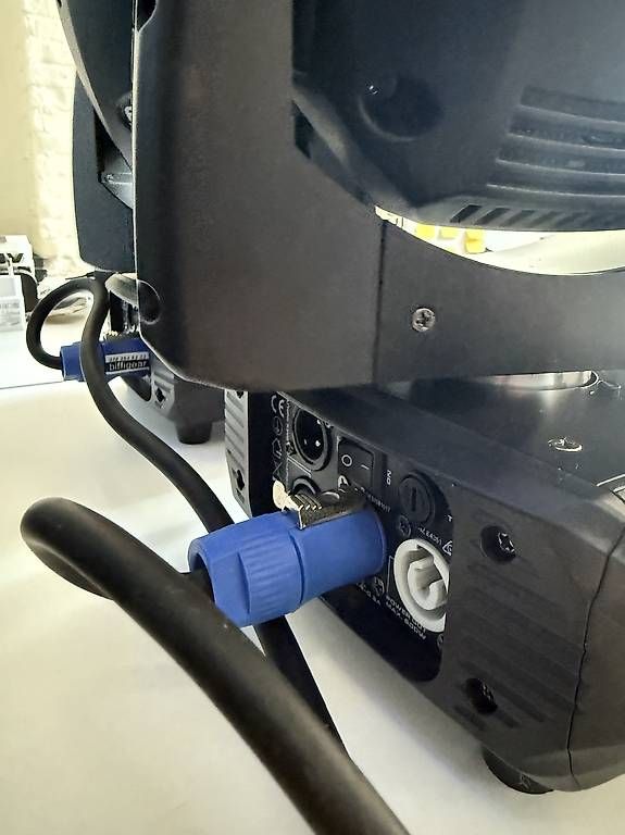 Lampen: 2 Stk. Moving Head Fuze75B Beam – Gebraucht aus Bischofszell von Nenga 3