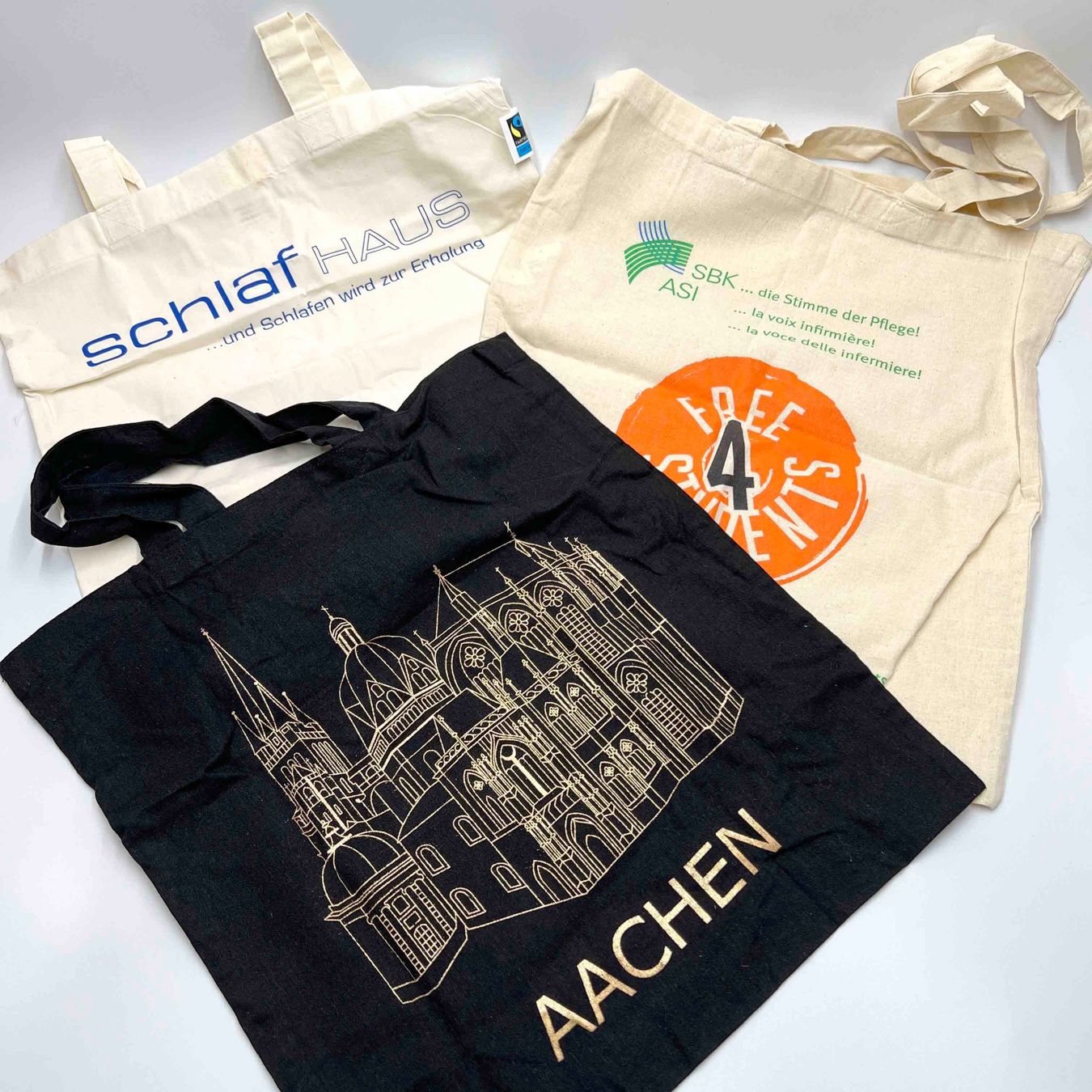 Borse: 4 Stofftaschen Einkaufstaschen Tragetaschen – Nuovo (secondo la descrizione) da Häusernmoos venduto da adlerfedern 5